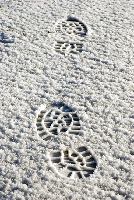 Pėdos sniege